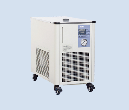 1630629354582834.jpg 激光冷水機(jī).jpg