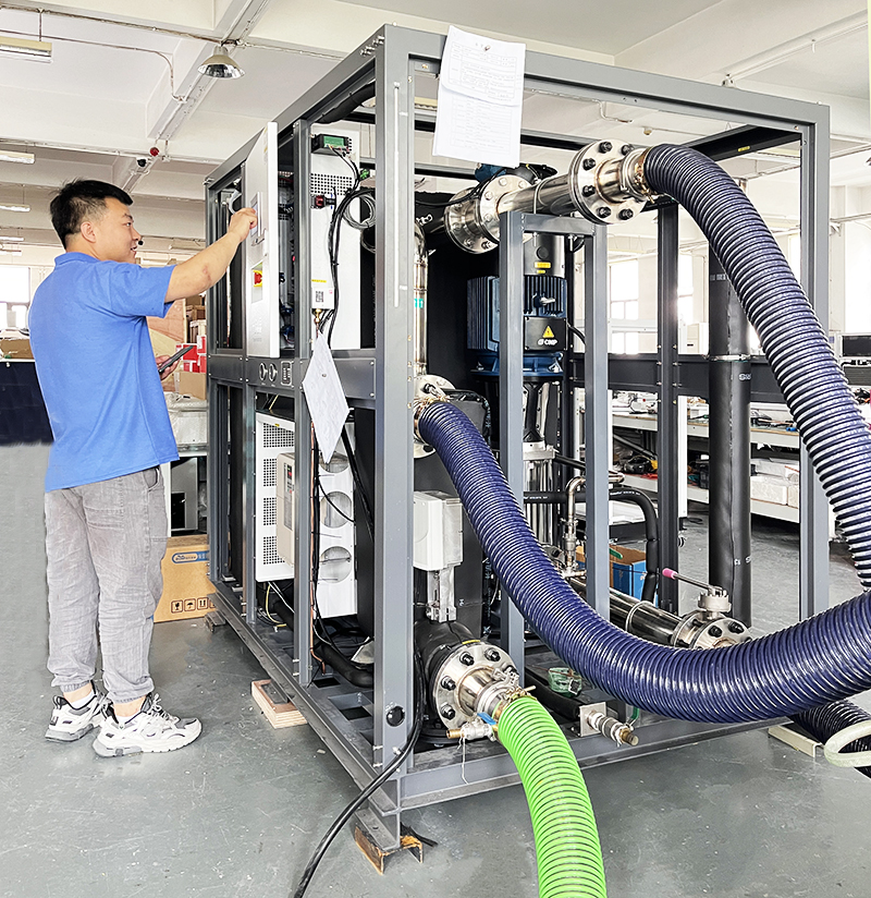 精密冷水機.jpg 精密冷水機.jpg